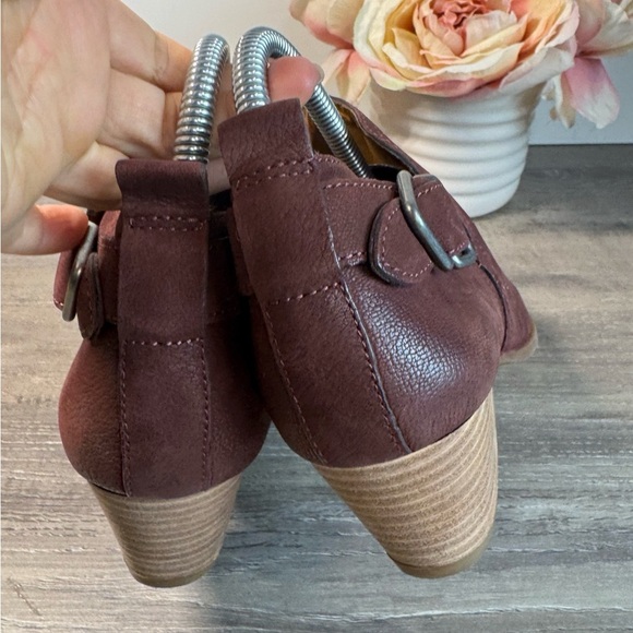 SARTO By Franco Sarto Garfield Western Burgundy Ankle Boots size 8 - Picture 4 of 9